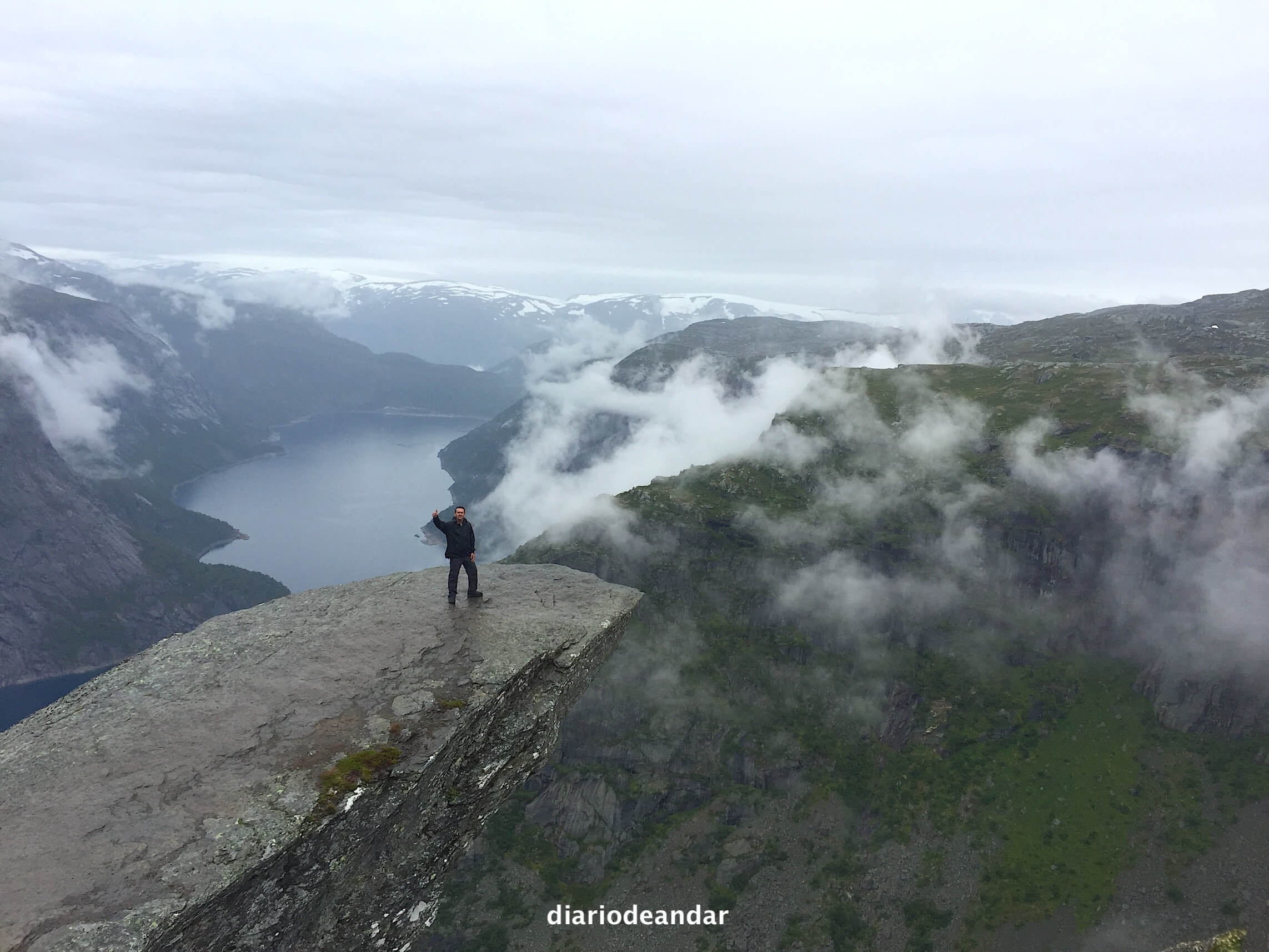 Trolltunga