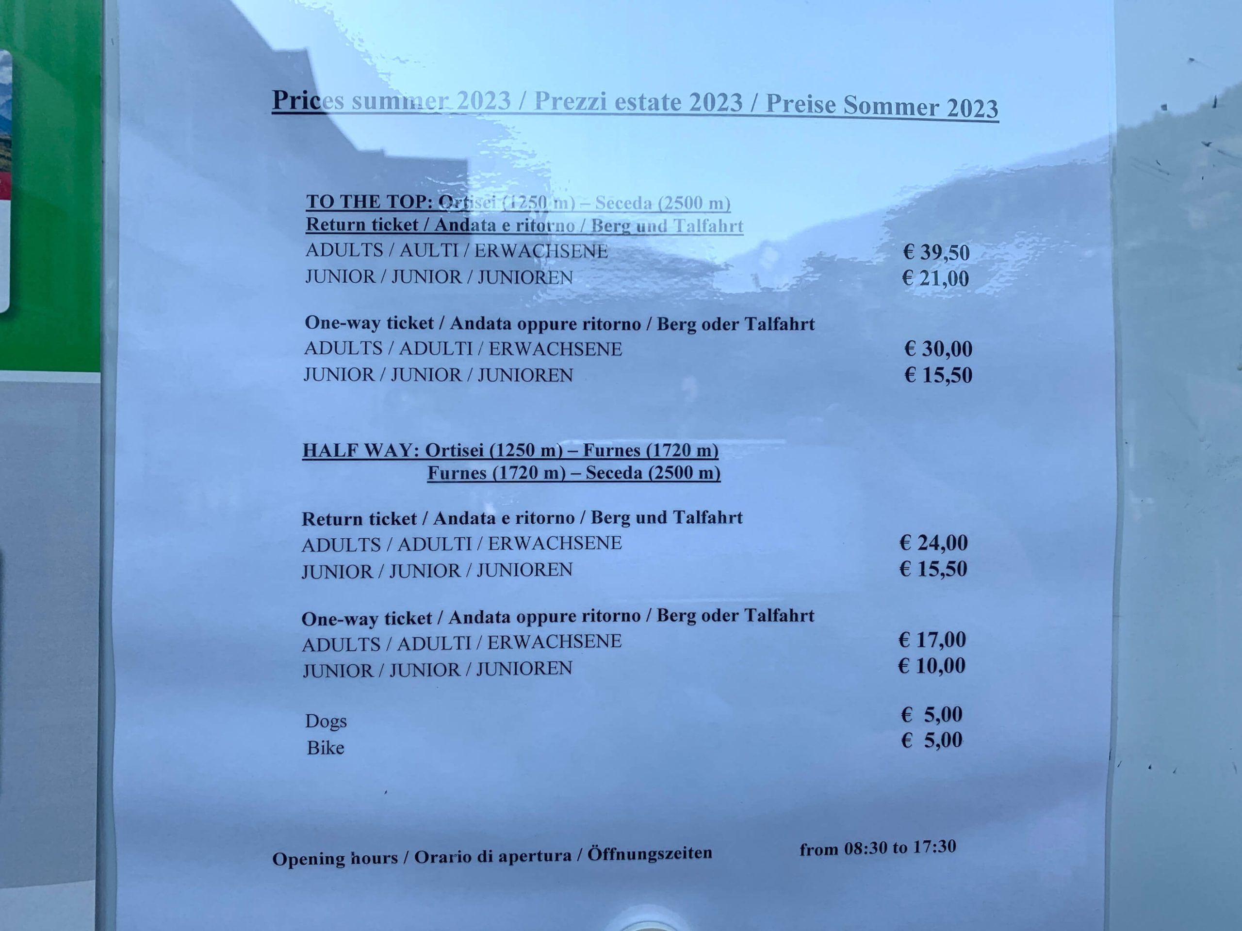 Seceda, precios del funicular.
