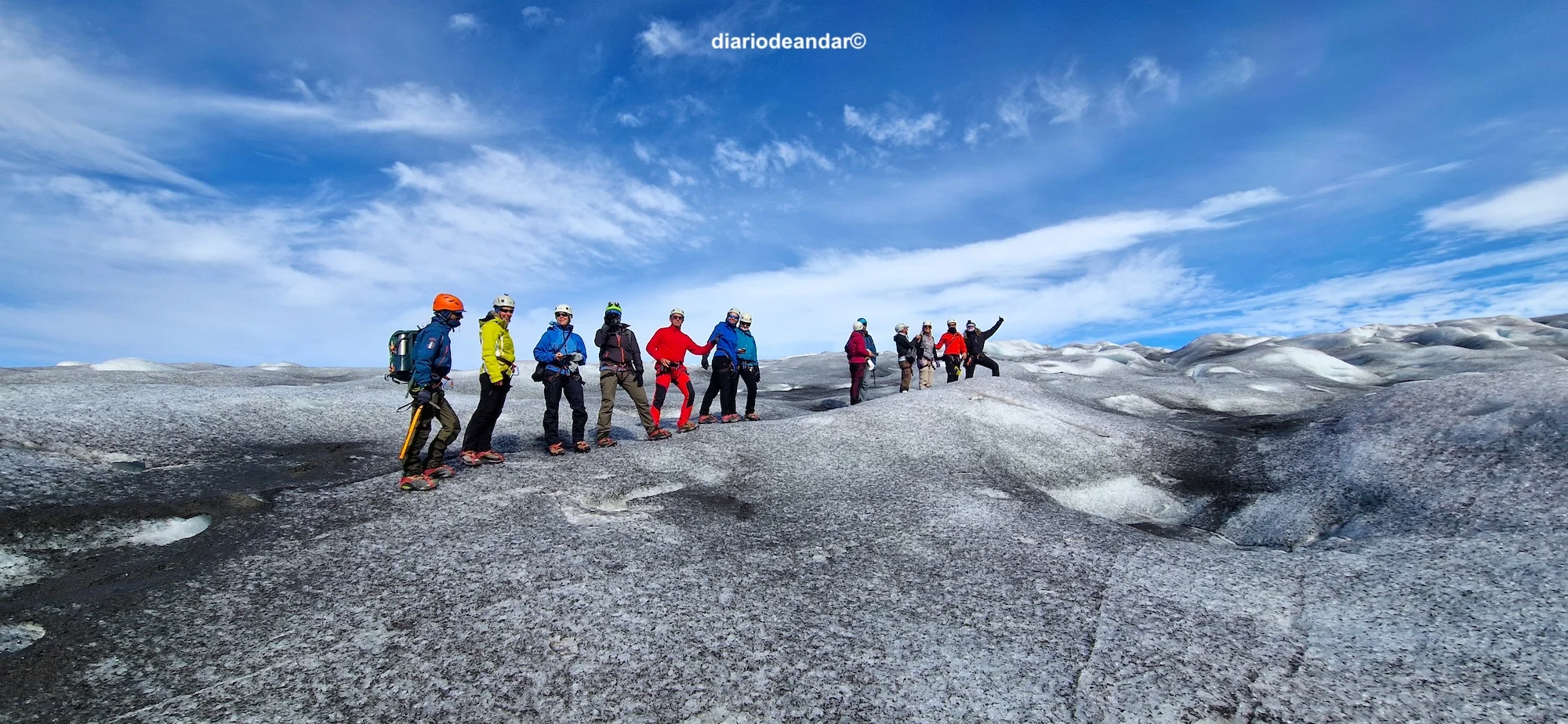 Trekking por un glaciar